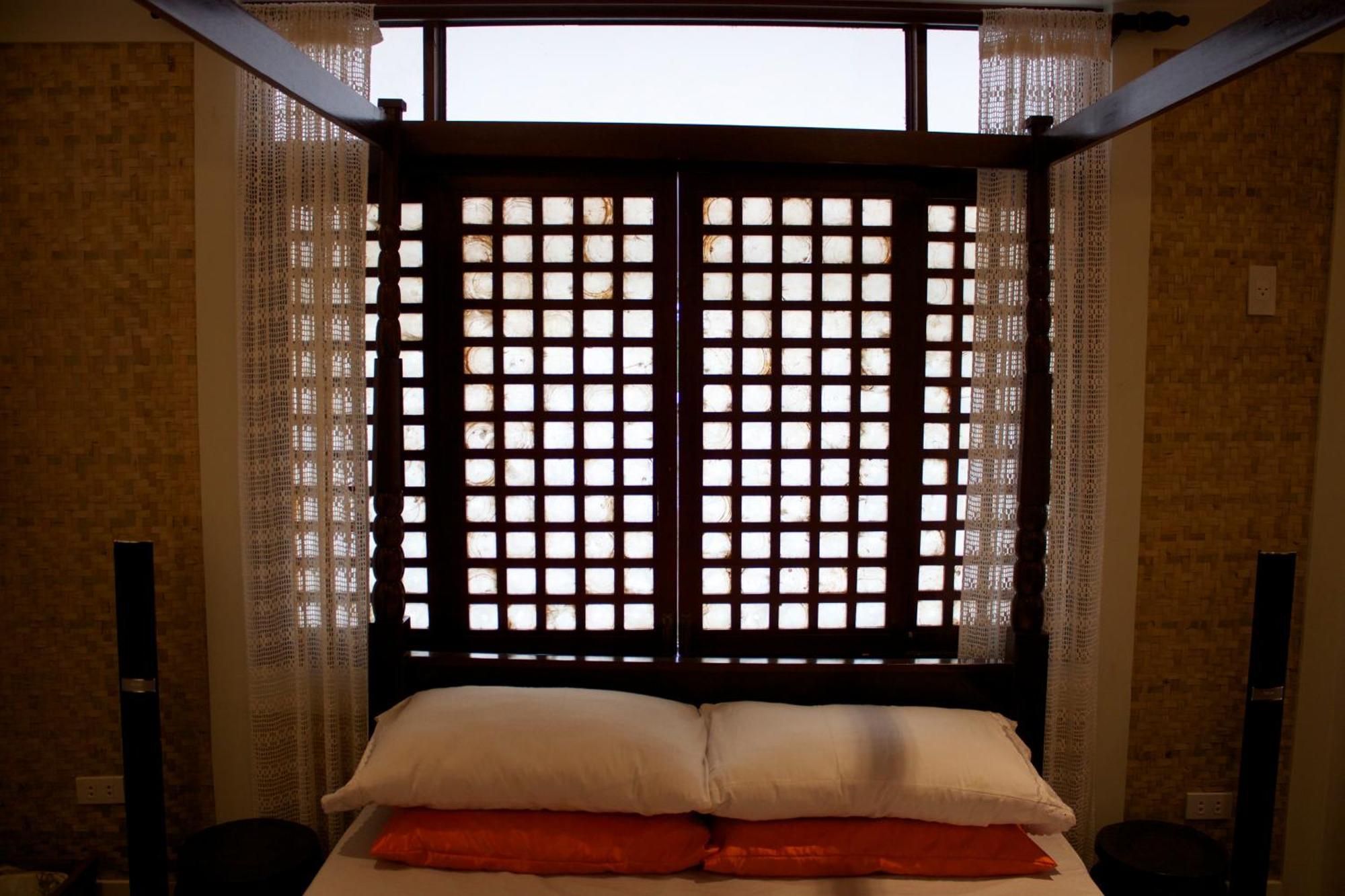 Orange Mangrove Pension House By Sms Hospitality Puerto Princesa Oda fotoğraf